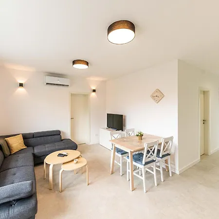 Stunning In Kastel Novi With Wifi Kastela