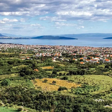 Stunning In Kastel Novi With Wifi Apartment